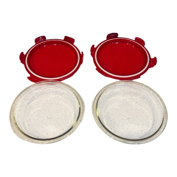 LocknLock Glass Pie Dish with Locking Lid, set of 2 - Picture 3 of 5